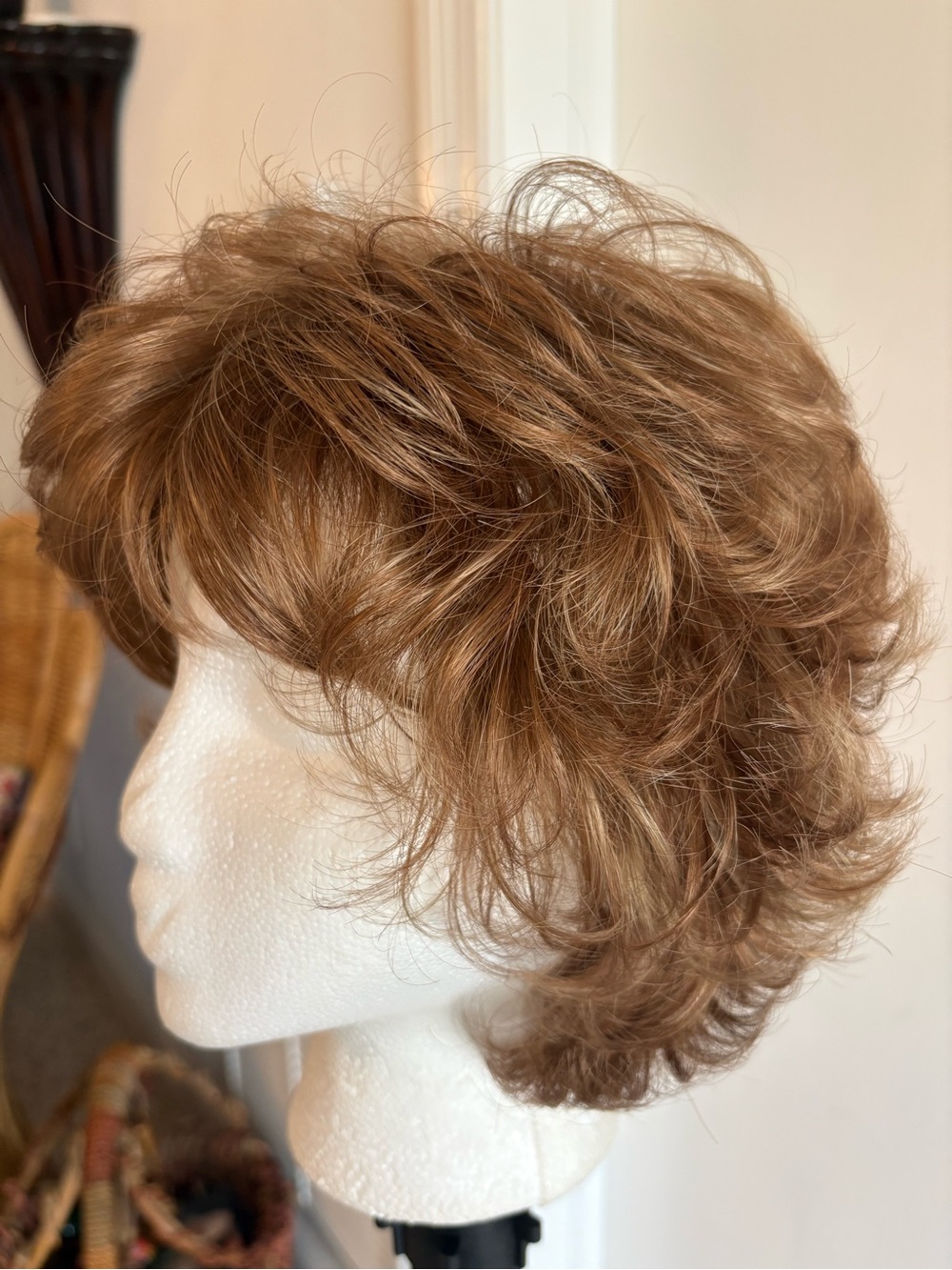 HENRY MARGU Red Auburn Short Curly WIG! New without tag. Basic cap!